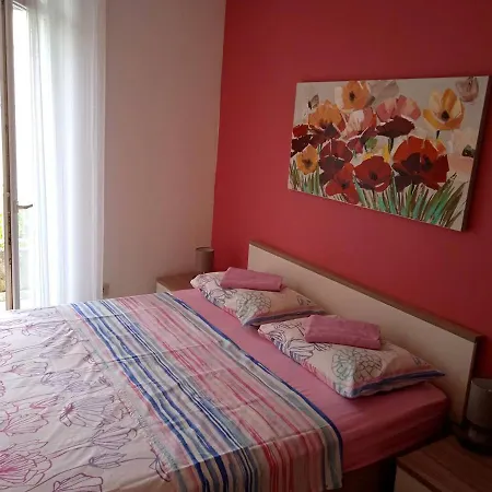 Dr. Jo~ 2 Bedroom With Free Parking ~ شقة