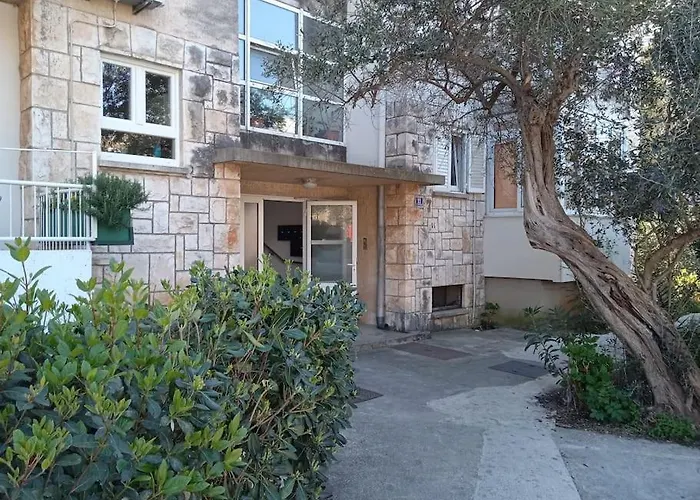 Appartement Dr. Jo~ 2 Bedroom With Free Parking ~