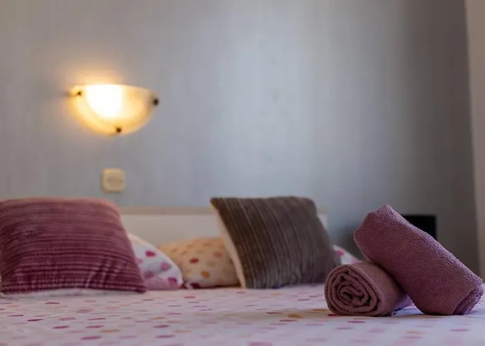 Dr. Jo~ 2 Bedroom With Free Parking ~ 公寓